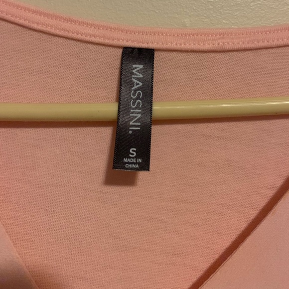 Pink short sleeve blouse - Picture 2 of 2